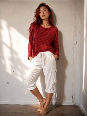 Women’s Red And Black Striped Basket Weave Raglan Sleeve Long-Sleeve Knit Top